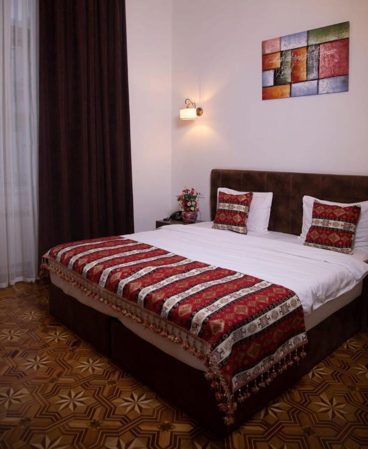 Malakhan Hotel Baku Exterior foto