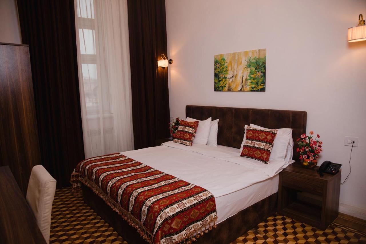 Malakhan Hotel Baku Exterior foto