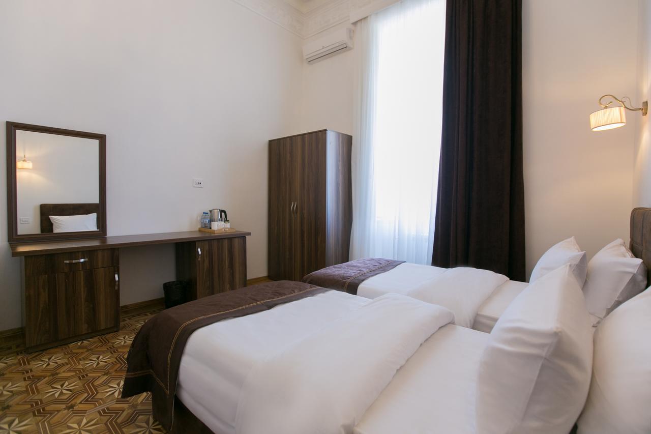 Malakhan Hotel Baku Exterior foto